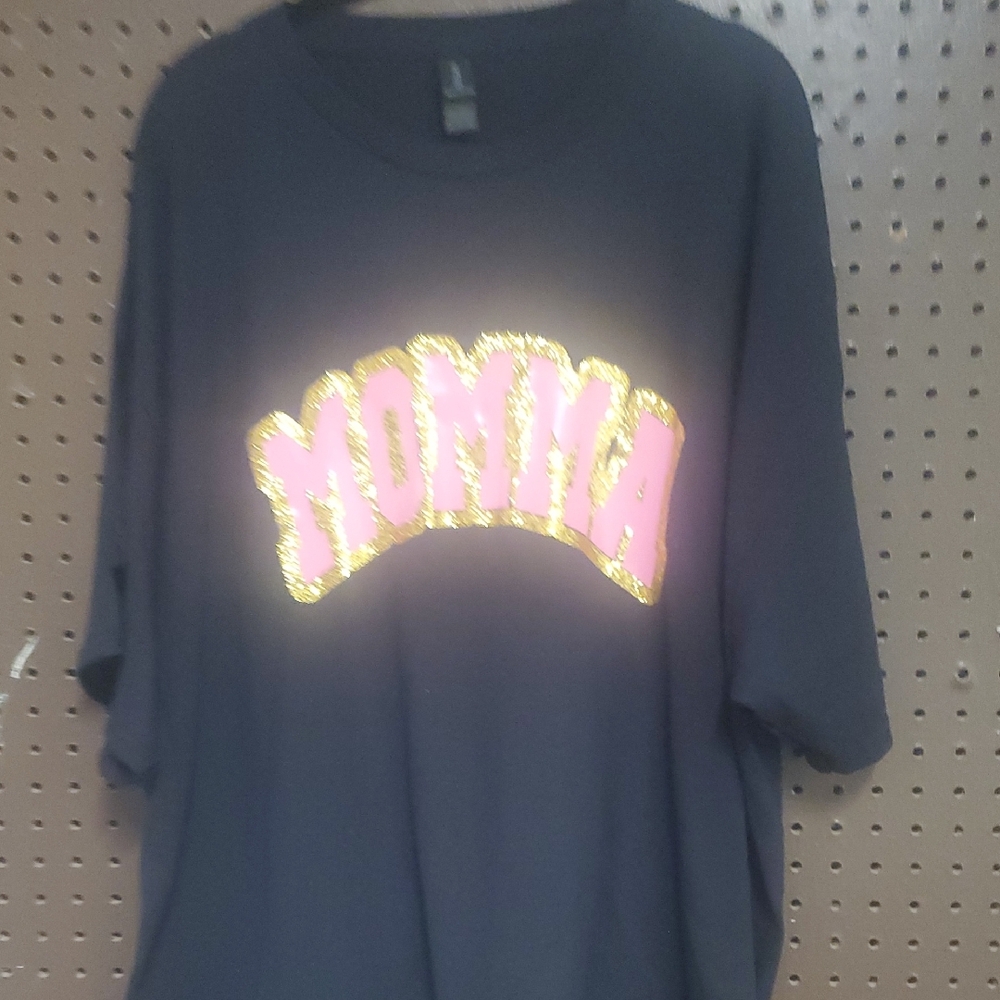 Momma' Glitter T-Shirt